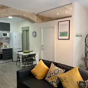 Casa De Piedra Adaptada En Lescala Сasa de vacaciones L' Escala